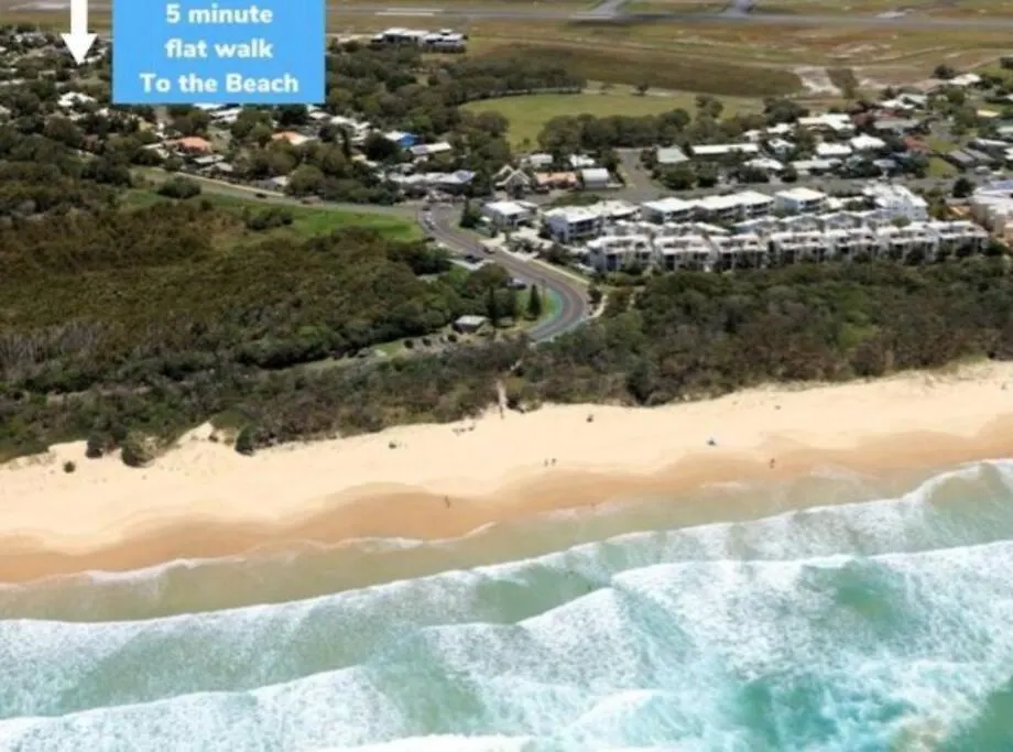 Holiday home Sonnys Place! 1 Bedroom Private Studio Marcoola Sunshine Coast